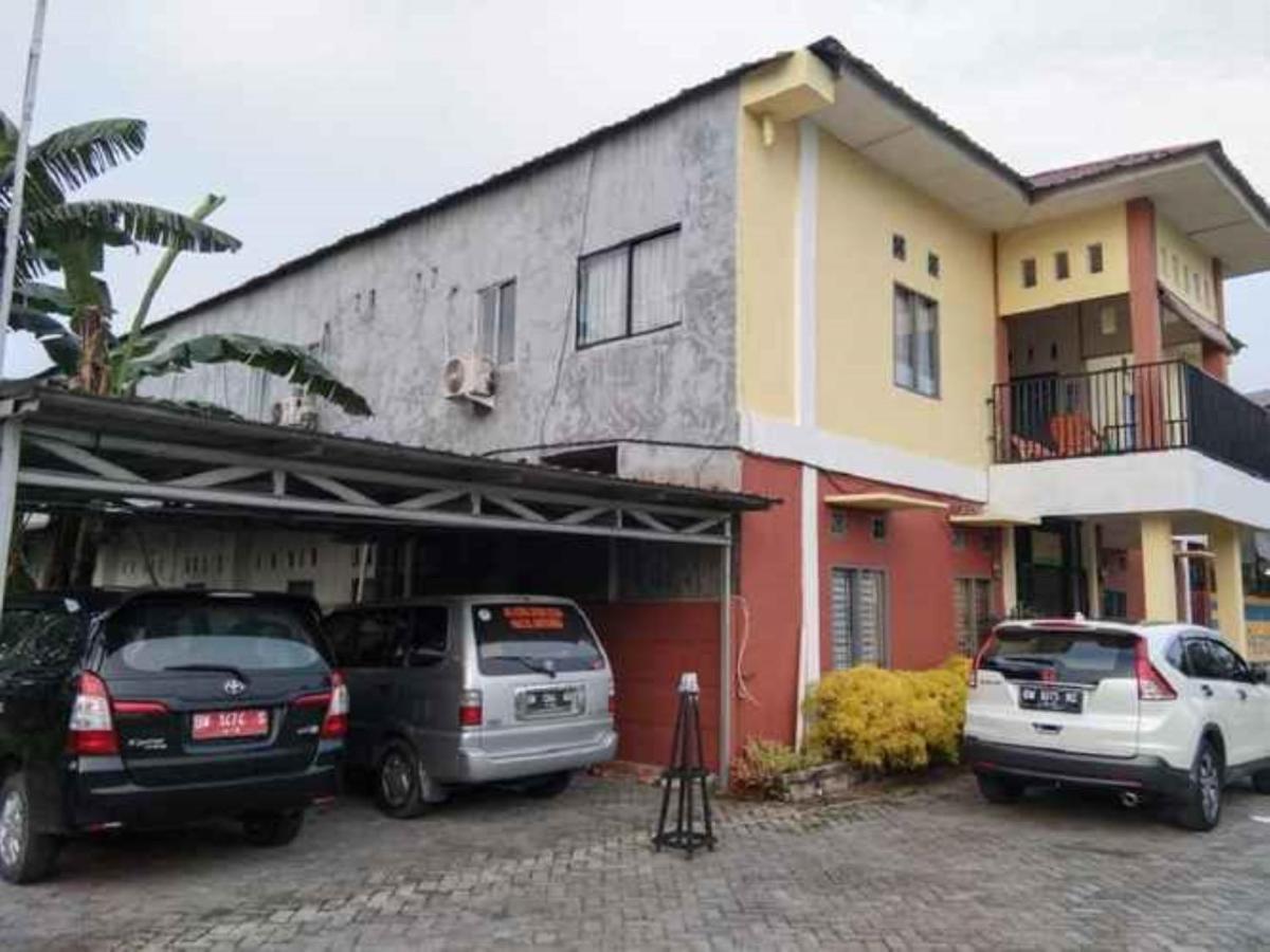 Penginapan Syariah Parit  Екстериор снимка